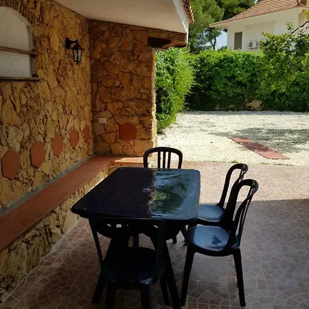 Desymar Inn Fontane Bianche Buitenkant foto